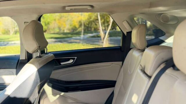 FordEdgeTitanium-6