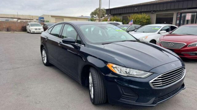 FordFusion2020-3