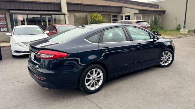 FordFusion2020-5